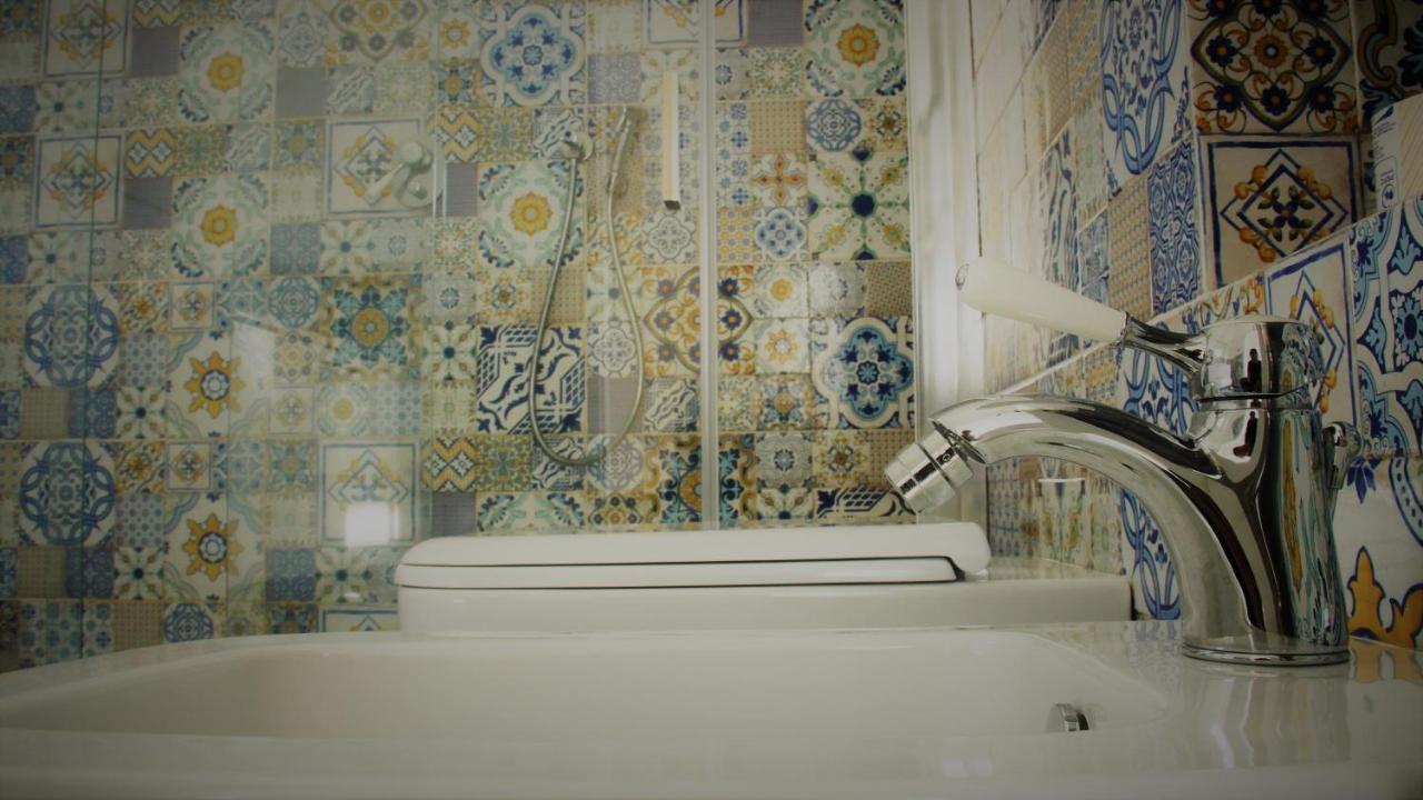 Double Room,1418024442:JPEG